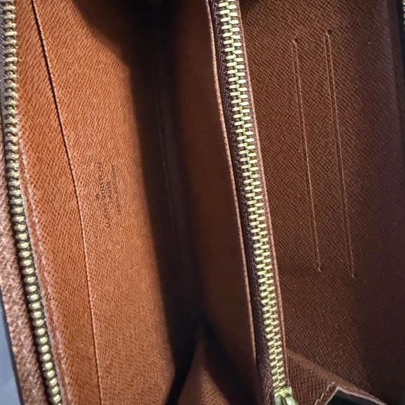 Louis Vuitton Monogram Panda Zippy wallet - Picture 11 of 12